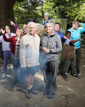 Op Zoek
          Naar Jomanda